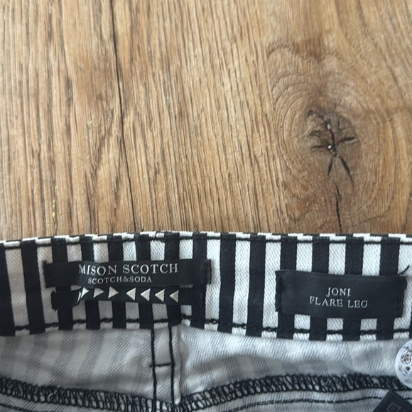 MAISON SCOTCH FLARE STRIP JEANS - Picture 6 of 9